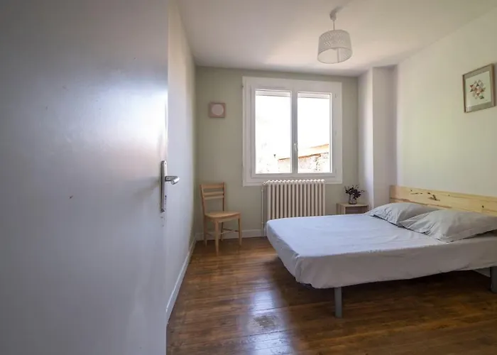 La Cahute, T2 Avec Jardin Ou Familial T6