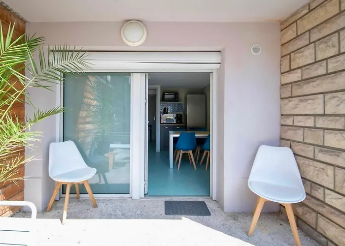 Apartamento La Cahute, T2 Avec Jardin Ou Familial T6