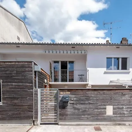 La Cahute, T3 Avec Jardin Ou Familial T6 *