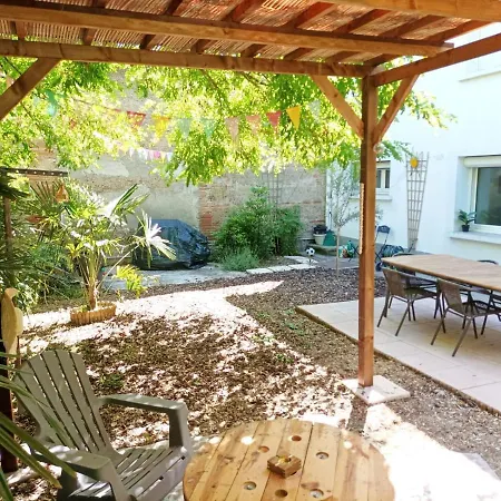 La Cahute, T2 Avec Jardin Ou Familial T6 * Montauban