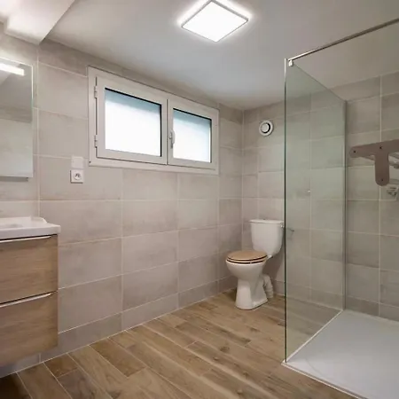 La Cahute, T3 Avec Jardin Ou Familial T6 شقة *